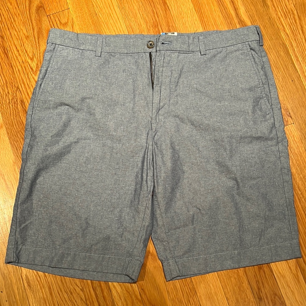 Men’s Brooks Brothers Blue Shorts Sz 38. Double Button. NWOT.